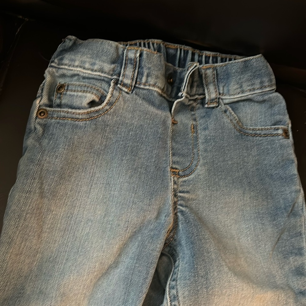 2T girls jeans